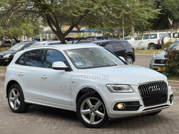 Audi Q5 2.0T Premium quattro 4dr SUV AWD (2.0L 4cyl Turbo 8A) 2014