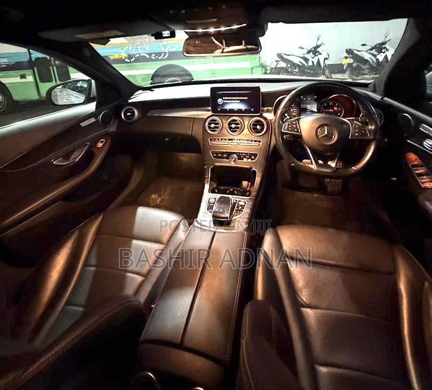 Mercedes-Benz C220 Classic 2015 Silver