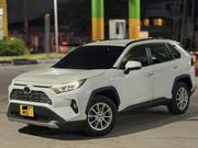 Toyota RAV4 2019 White for sale
