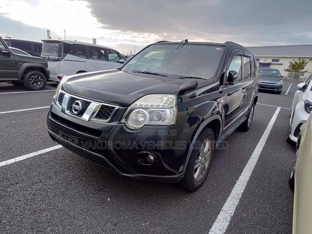 Nissan X-Trail 2012 Black