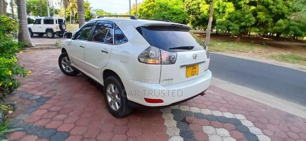 Toyota Harrier 2.4 2006 White