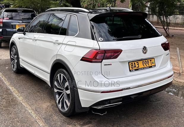 Volkswagen Tiguan 2.0T SE R-Line Black AWD 4MOTION 2020 White