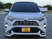 Toyota RAV4 2021 White for sale