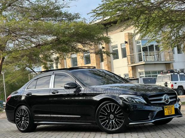 Mercedes-Benz C-Class 2014 Black