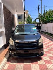 Toyota Noah 2009 Black for sale