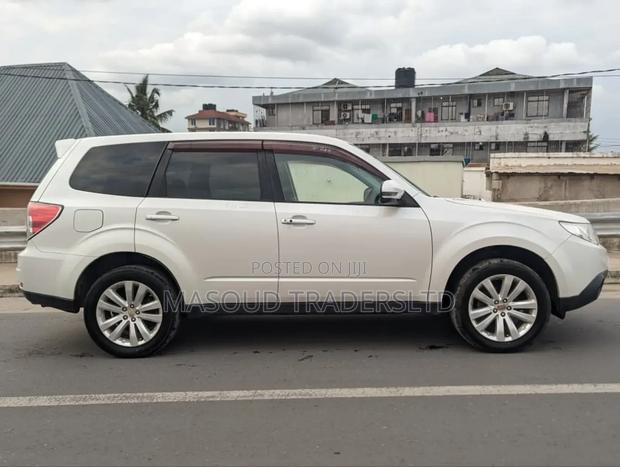 Subaru Forester 2.5X Limited 2010 White