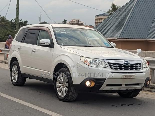 Subaru Forester 2.5X Limited 2010 White