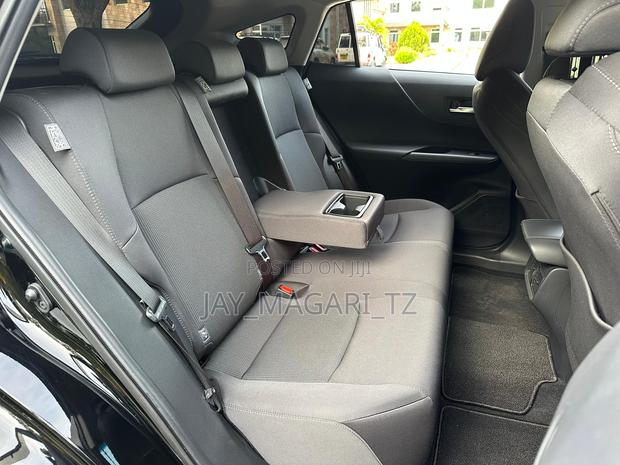 Toyota Harrier 2022 Black