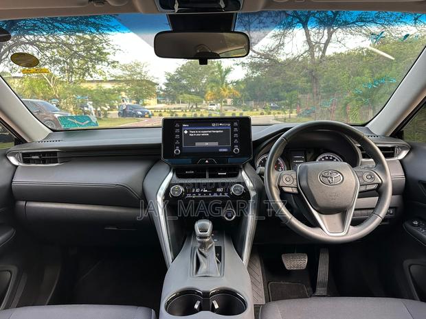Toyota Harrier 2022 Black