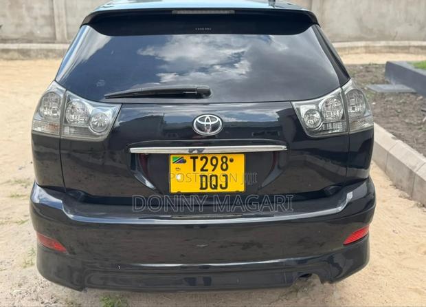Toyota Harrier 2.4 2007 Black