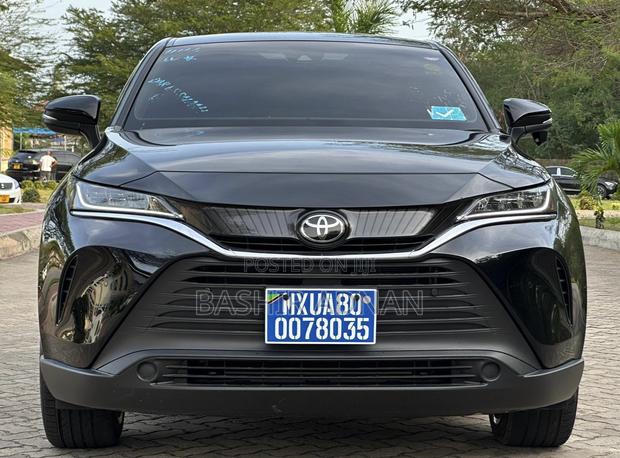 Toyota Harrier 2022 Burgundy