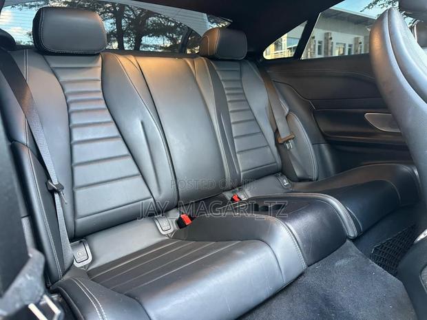 Mercedes-Benz E300 2017 White