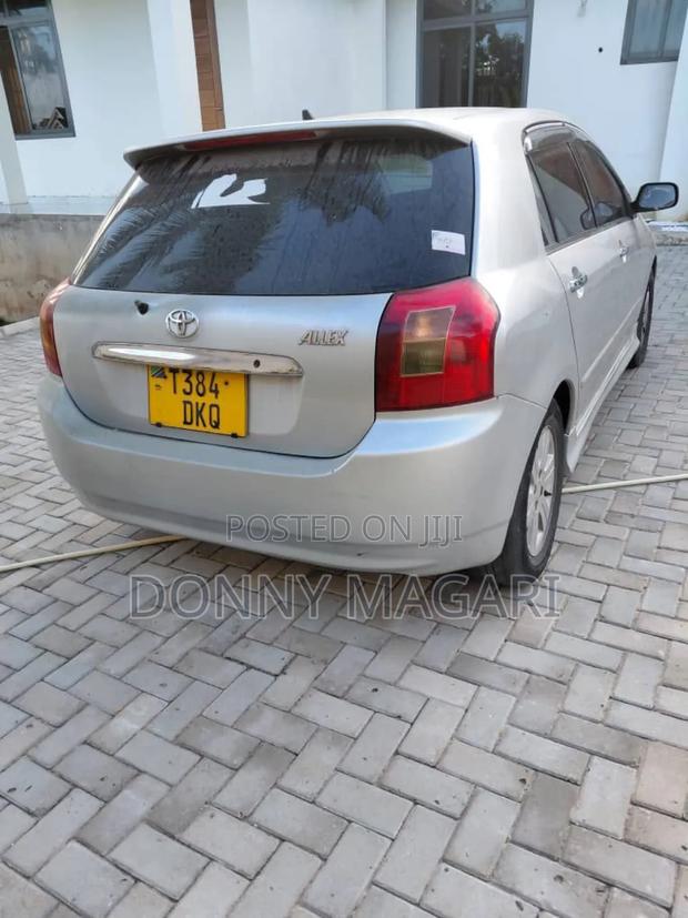 Toyota Allex 2003 Silver