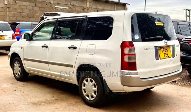 Toyota Succeed 2004 Off white