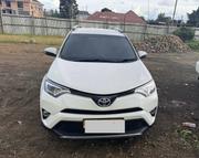 Toyota RAV4 2017 White for sale