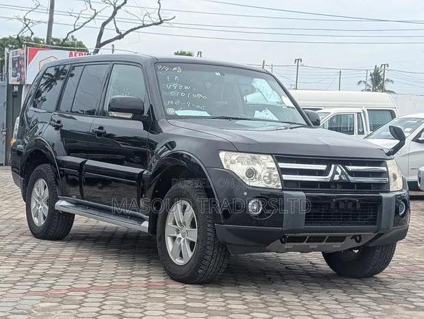 Mitsubishi Pajero Pinin 1.8 Comfort Long 2007 Black