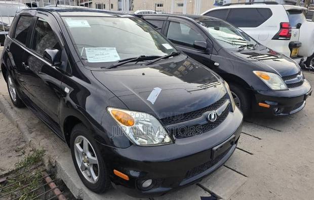 Toyota IST 2007 Black