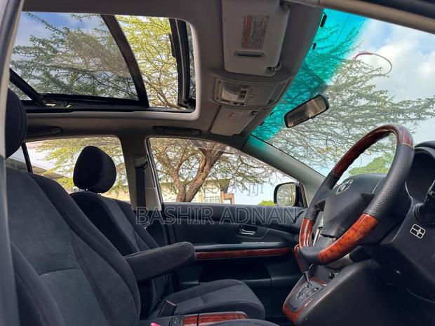 Toyota Harrier 2.4 2006 Matt Black