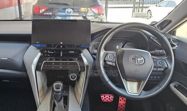 Toyota Harrier 2020 Black