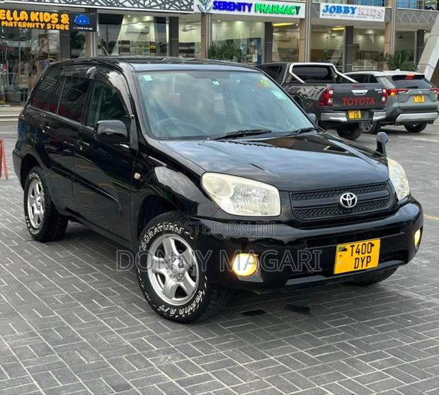 Toyota RAV4 2.0 2005 Black