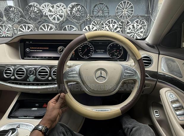 Mercedes-Benz VS680L Maybach 2019 Gold