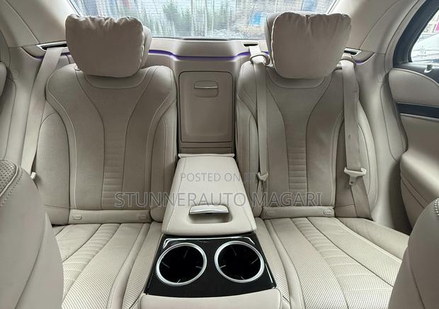 Mercedes-Benz VS680L Maybach 2019 Gold