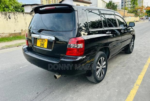 Toyota Kluger 2006 Black