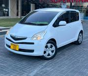 Toyota Ractis 1.3 FWD 2008 White for sale