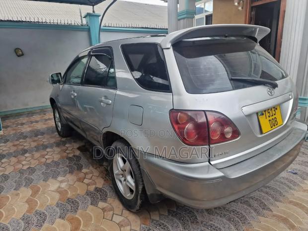 Toyota Harrier 2.4 2004 Silver