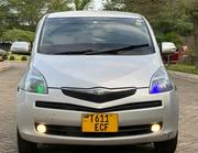 Toyota Ractis 2006 Silver for sale
