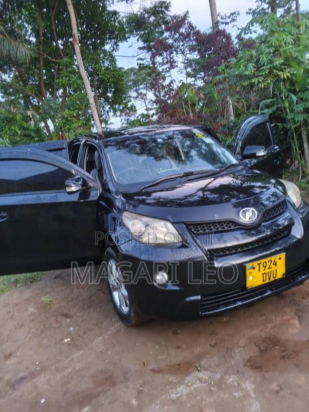 Toyota IST 2007 Black