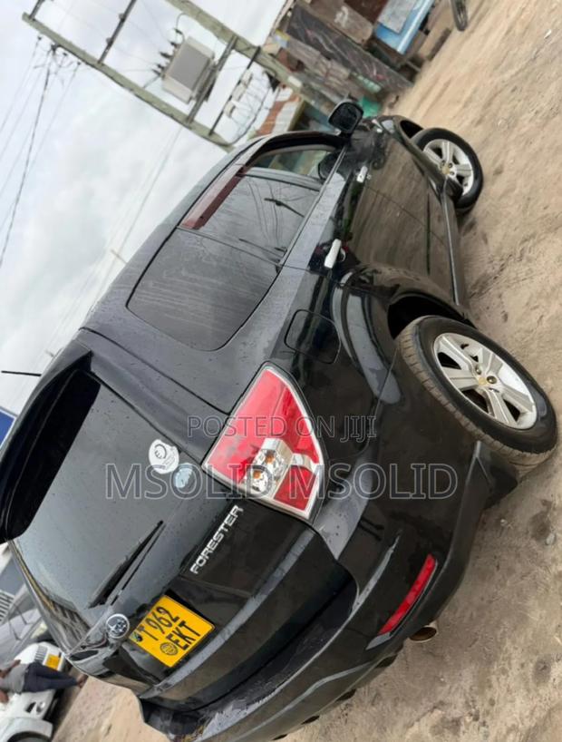 Subaru Forester 2010 Black