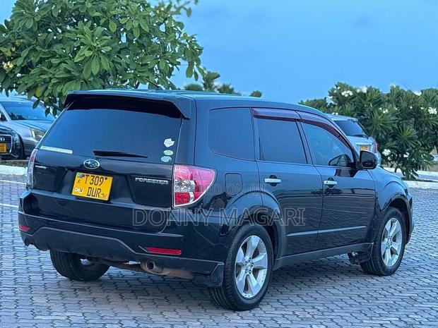 Subaru Forester 2.0D XC 2011 Black