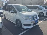 Honda Stepwgn 2012 White for sale