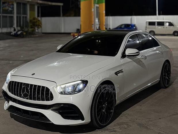 Mercedes-Benz E200 2020 White