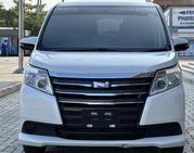 Toyota Noah 2016 White for sale