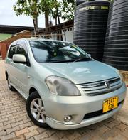 Toyota Raum 2005 Silver for sale