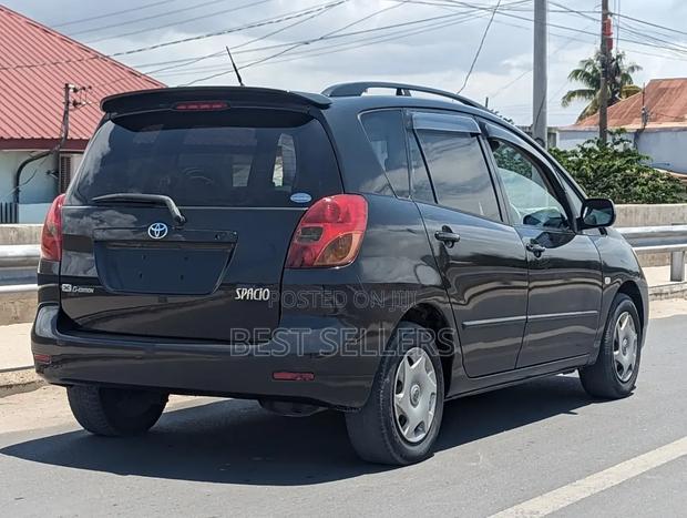 Toyota Corolla Spacio 1.8 X 2WD 2002 Black