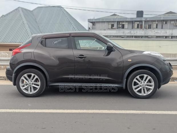 Nissan Juke SL AWD 2011 Gray