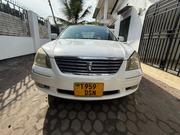 Toyota Premio 2005 White for sale
