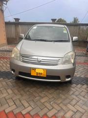 Toyota Raum 1.5 AWD 2009 Silver for sale