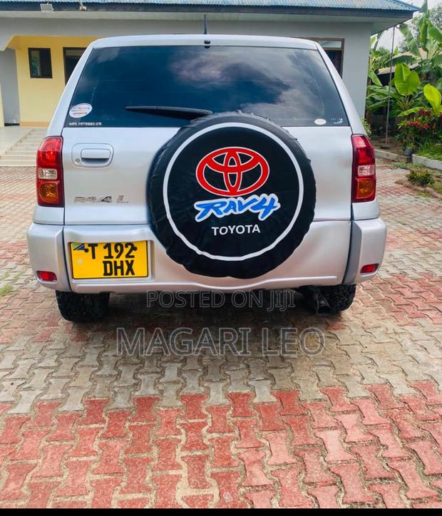 Toyota RAV4 2005 Silver