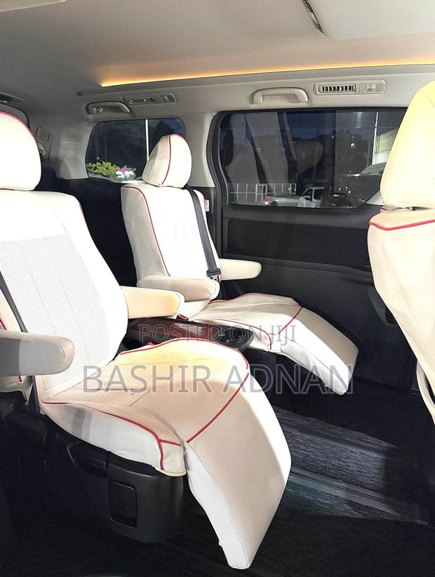 Toyota Vellfire 2009 White