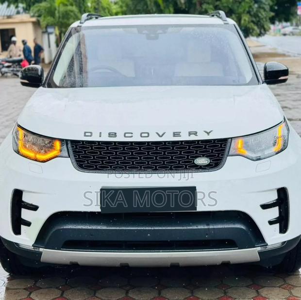 Land Rover Discovery HSE 4x4 2018 White