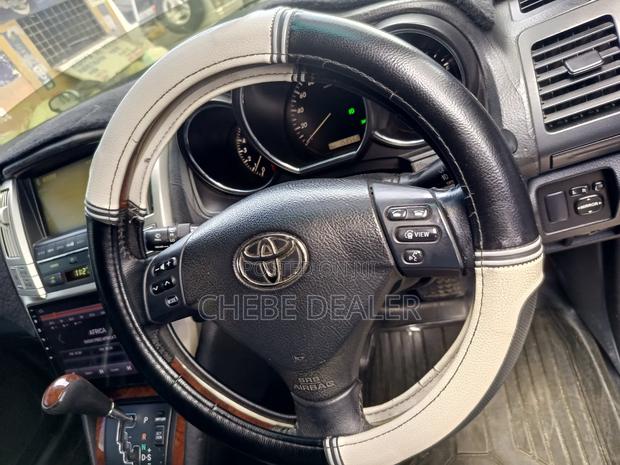 Toyota Harrier 2005 Black