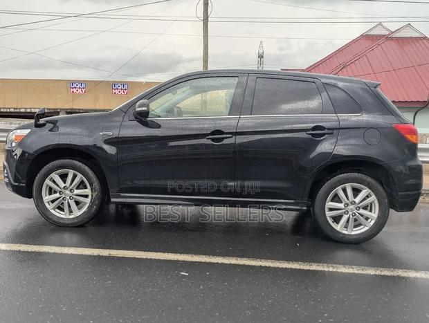 Mitsubishi RVR 2.0 2011 Black