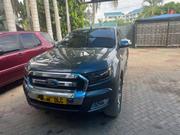 Volkswagen Amarok 2016 Gray for sale