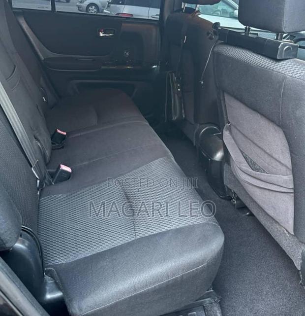 Toyota Kluger 2003 Black