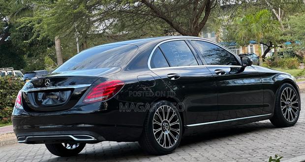 Mercedes-Benz C-Class 2015 Black