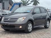 Toyota IST 2004 Gray for sale